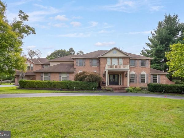 104 SPARANGO LANE, PLYMOUTH MEETING, PA 19462