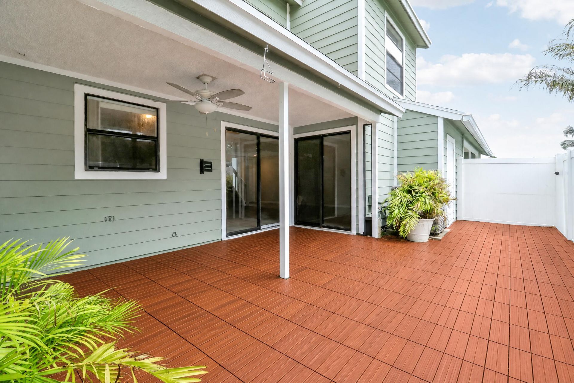 202 Lakewood Drive, Unit 11B, Jupiter, FL 33458 Photo