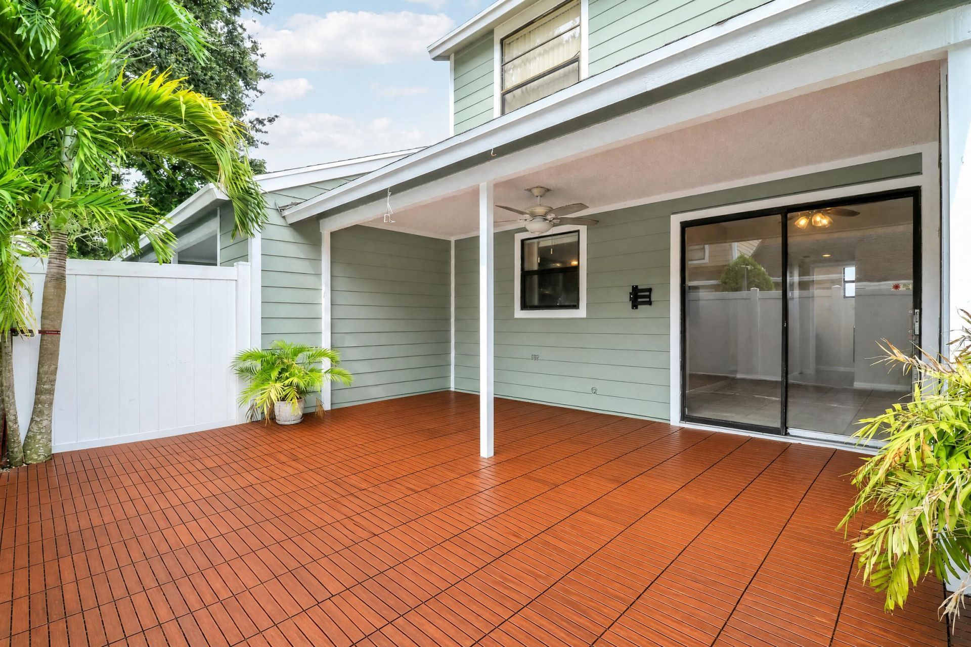 202 Lakewood Drive, Unit 11B, Jupiter, FL 33458 Photo
