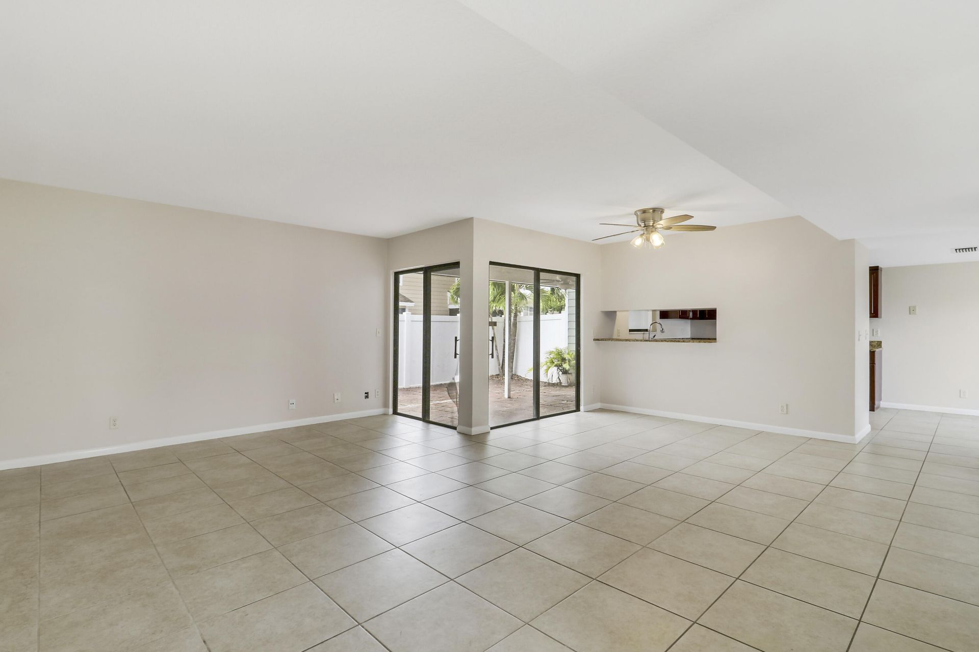202 Lakewood Drive, Unit 11B, Jupiter, FL 33458 Photo