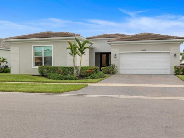 10438 SW AQUILA Way, Port St. Lucie, FL 34987