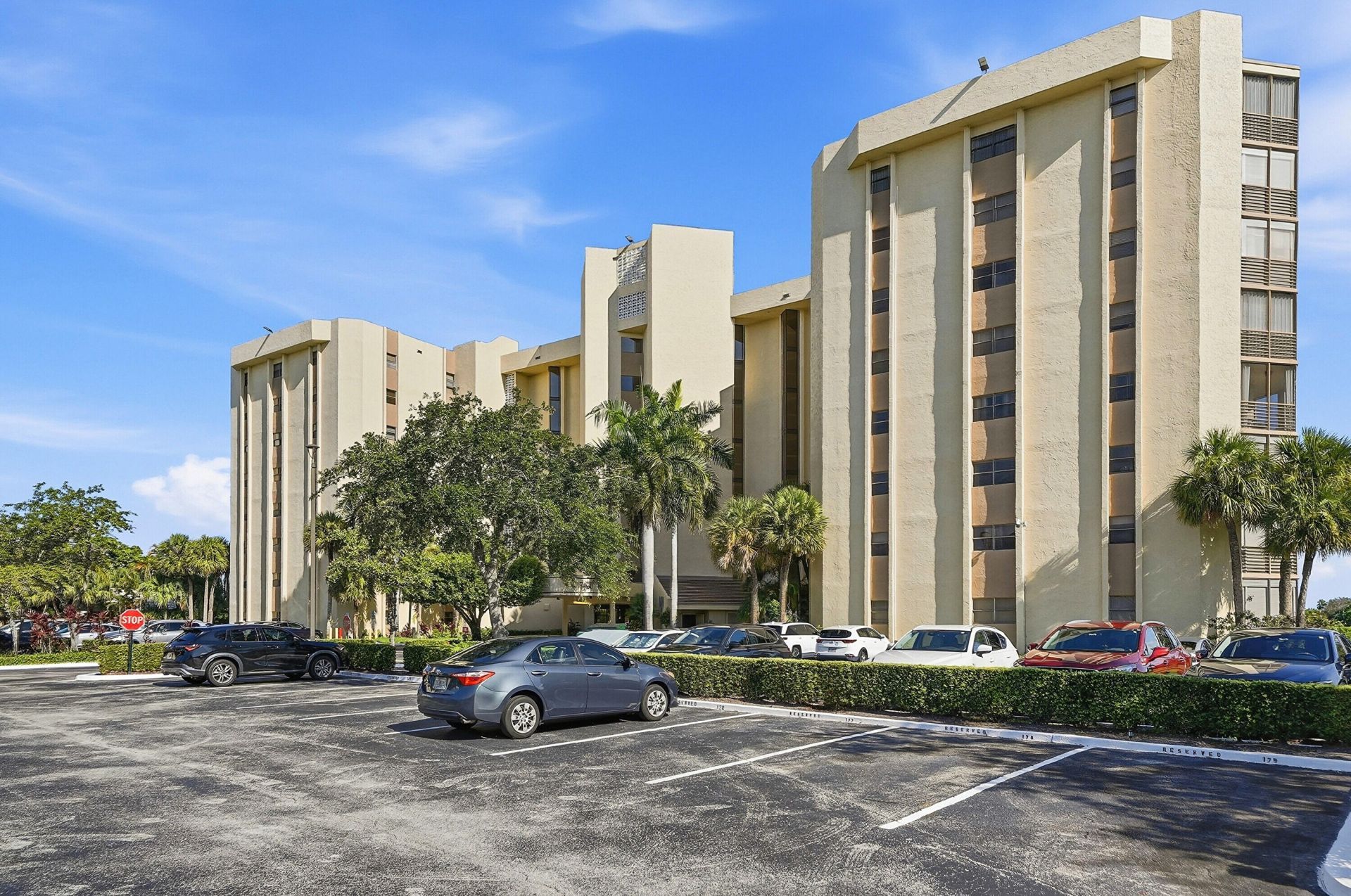 7400 Radice Court, Unit 506, Lauderhill, FL 33319 Photo