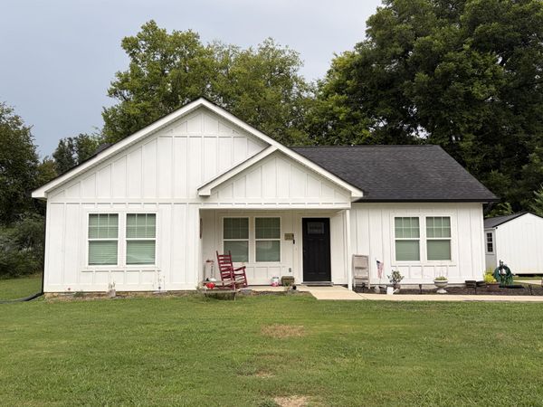 307 Central Street, Rossville, GA 30741