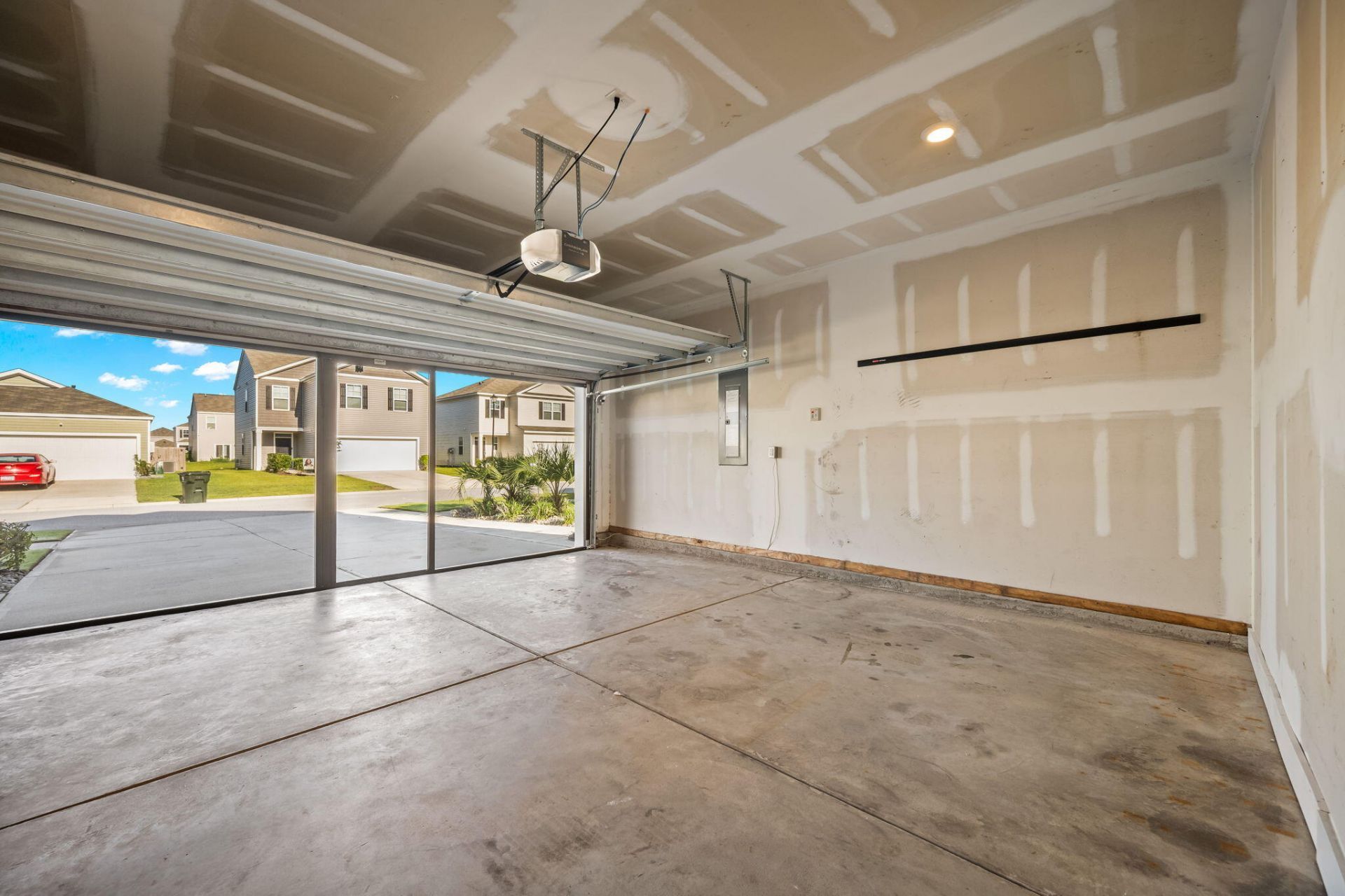 312 Black Birch Drive Photo 6
