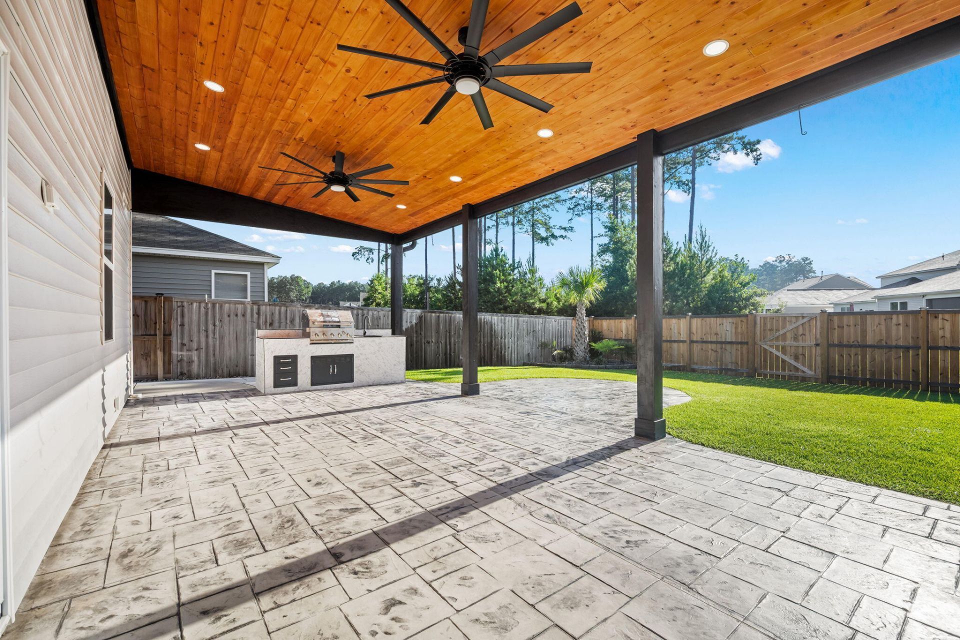 312 Black Birch Drive Photo 9
