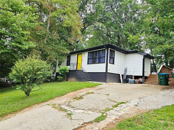 2096 Venesa Circle Circle , Austell, GA 30168