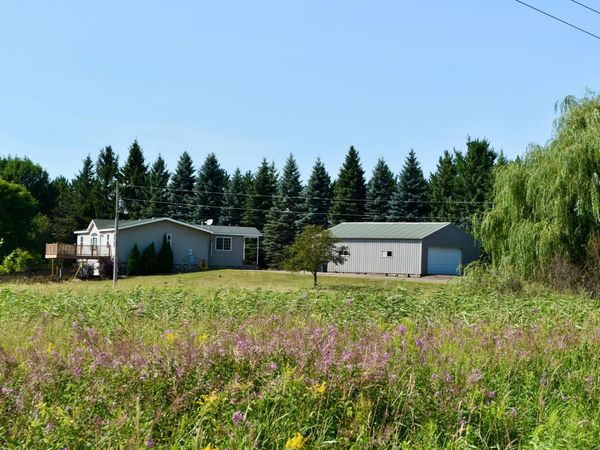6255 Cedar Road , Oak Park, MN 56357