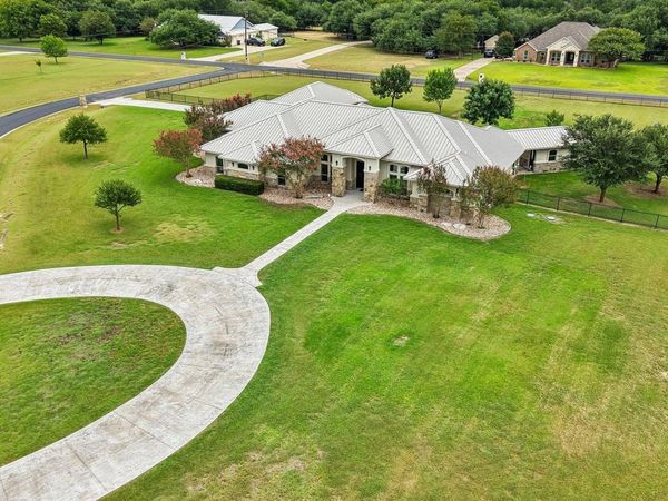 6258 Miller LN, Belton, TX 76513