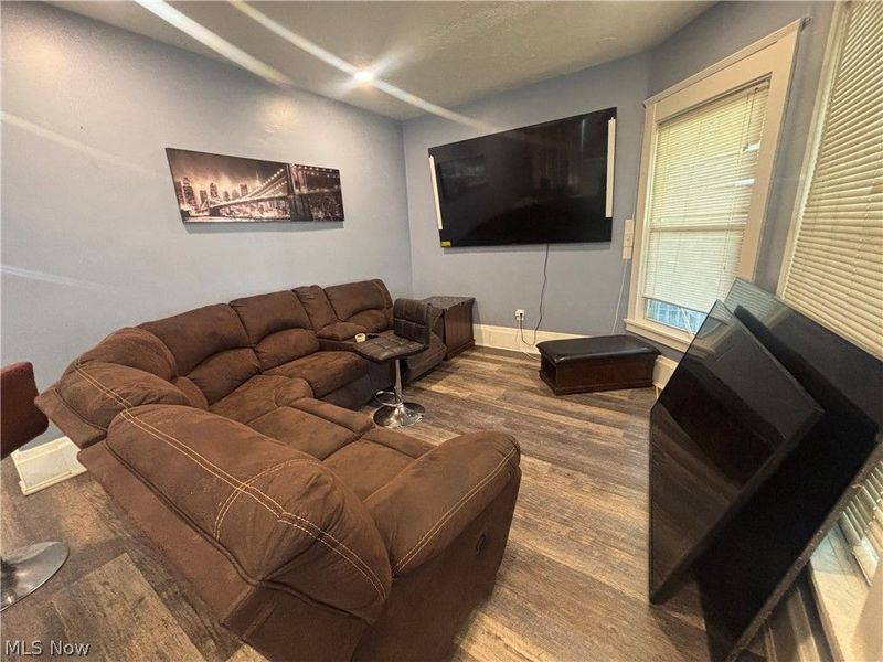 3174 W 14th Street, Cleveland, OH 44109 Photo 13