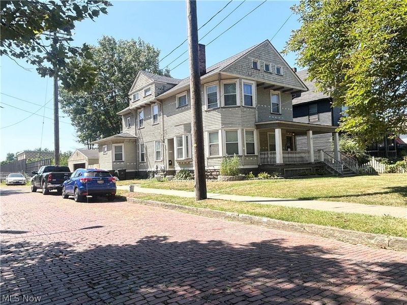 3174 W 14th Street, Cleveland, OH 44109 Photo 2