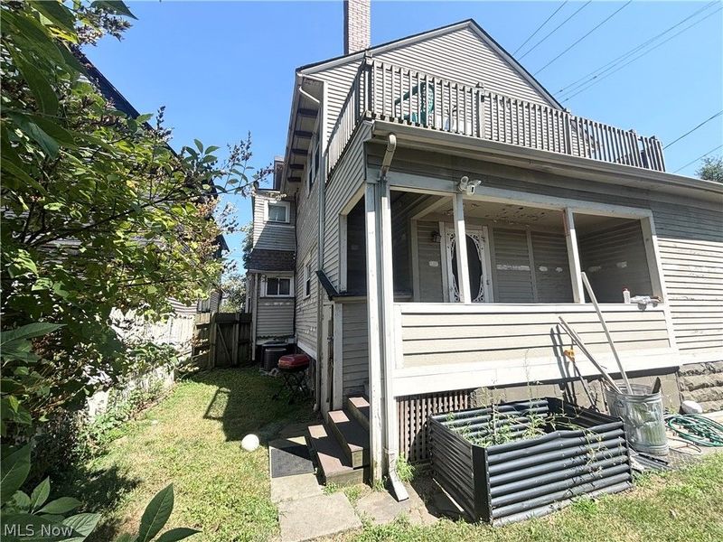 3174 W 14th Street, Cleveland, OH 44109 Photo 4