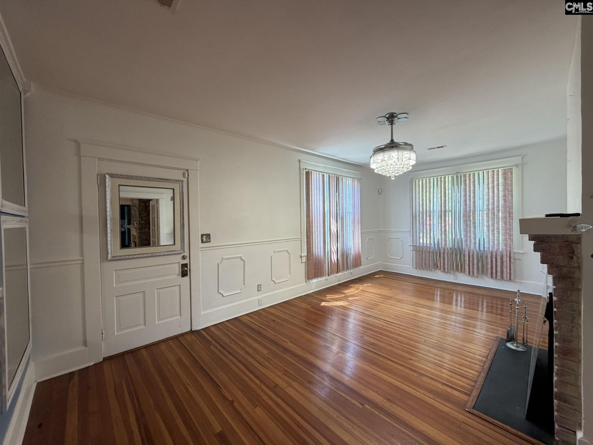 1303 Elmore Street Photo 25