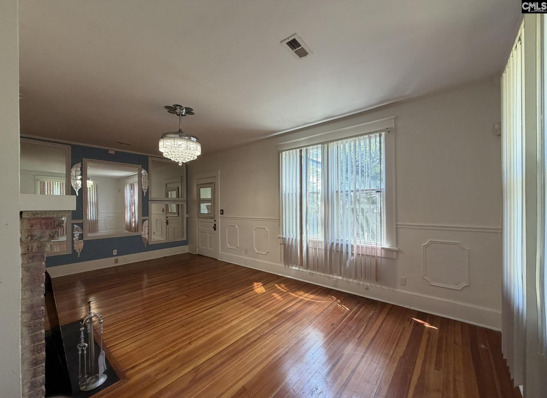1303 Elmore Street Photo 28