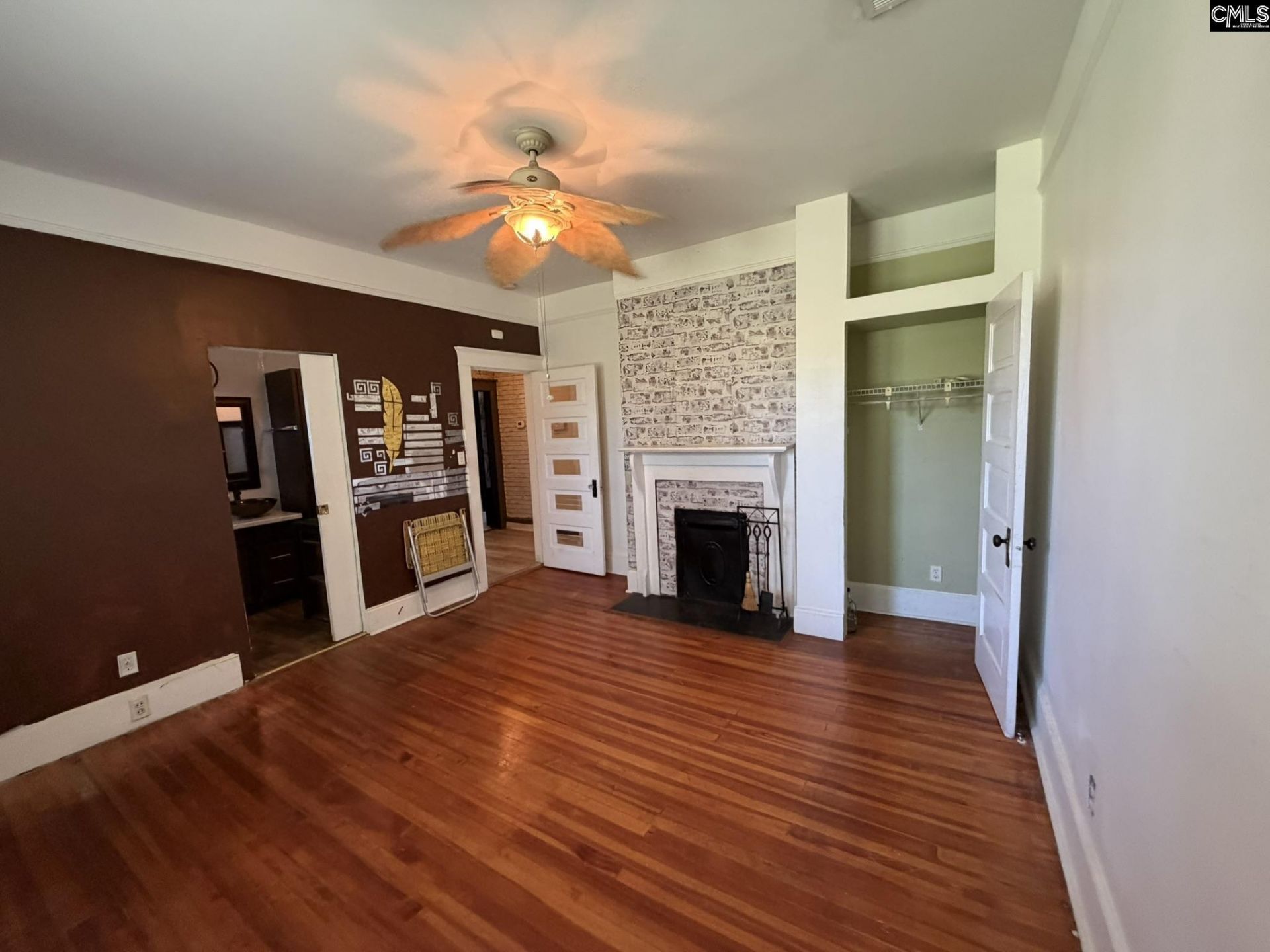 1303 Elmore Street Photo 32