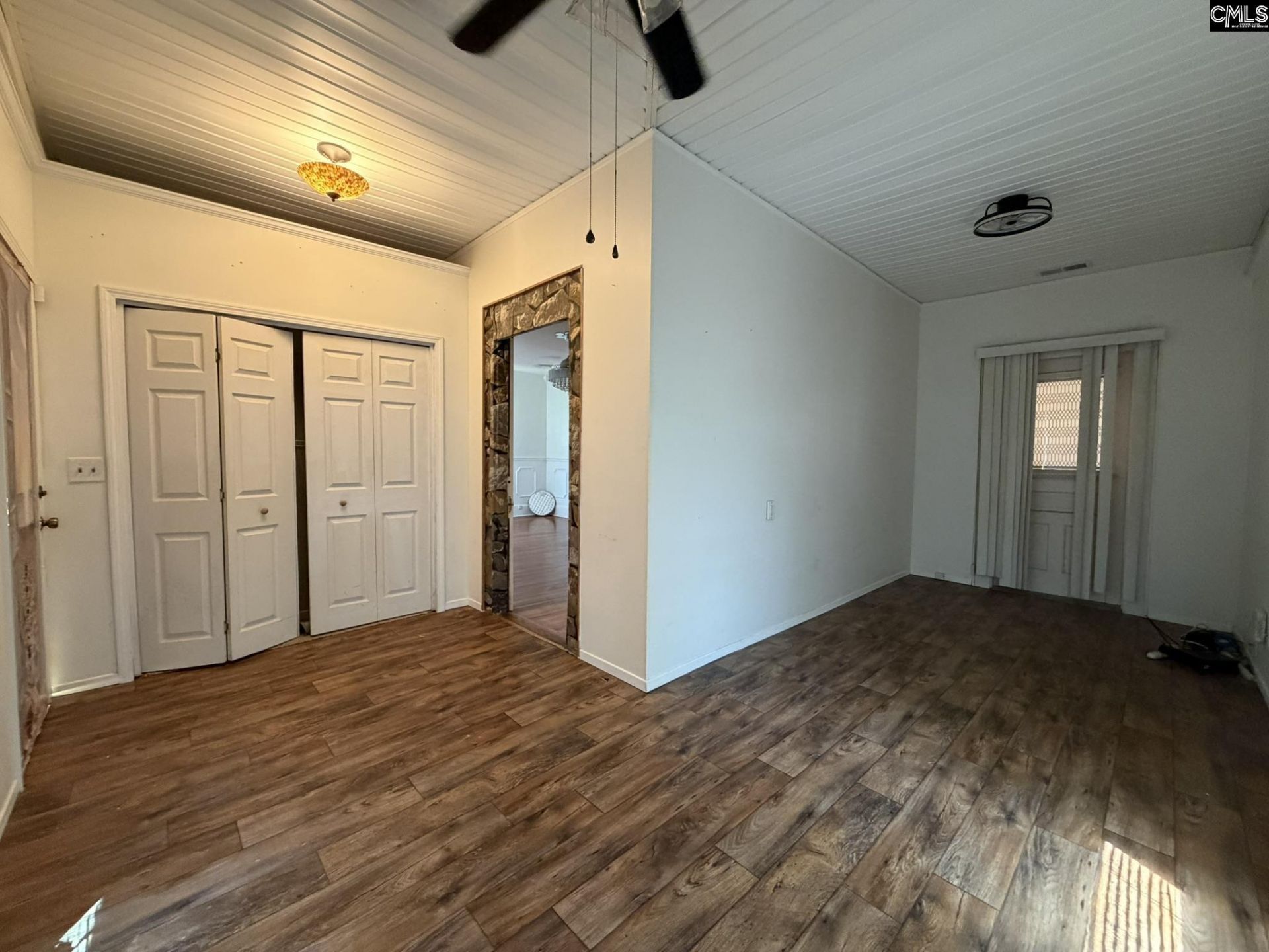 1303 Elmore Street Photo 48