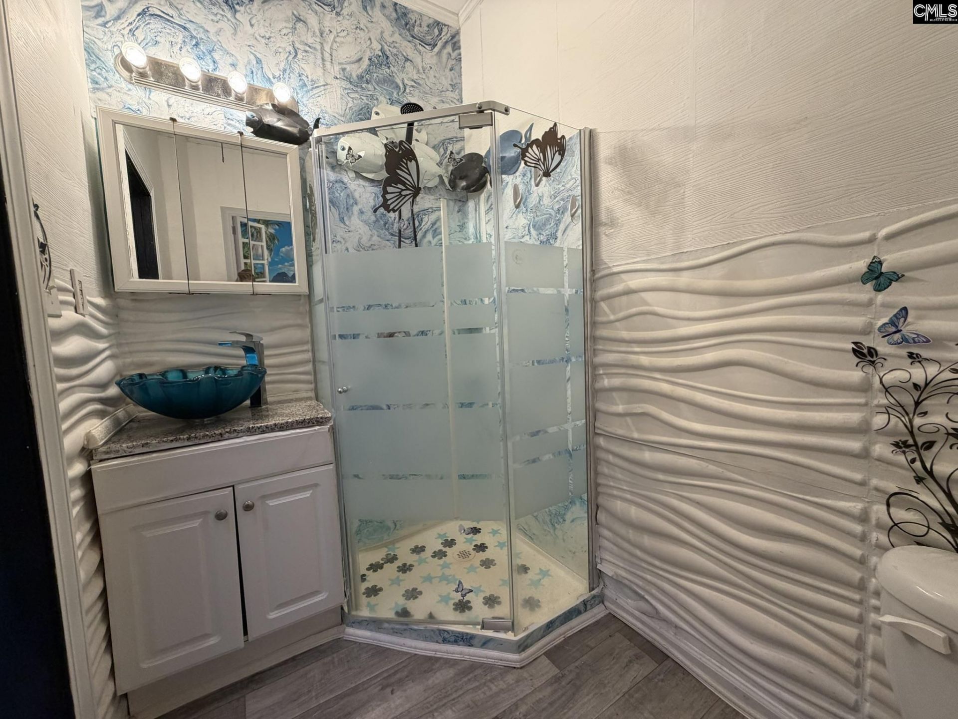 1303 Elmore Street Photo 52