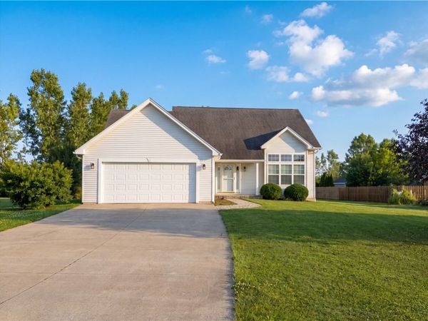 5704 Yanni Ct, Avon, NY 14414