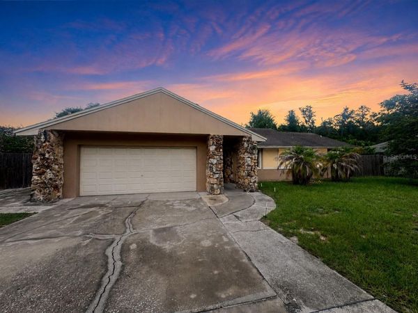 304 SHADOW OAK DRIVE , CASSELBERRY, FL 32707