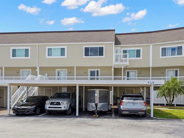 433 S PAULA DRIVE , Unit 28, DUNEDIN, FL 34698