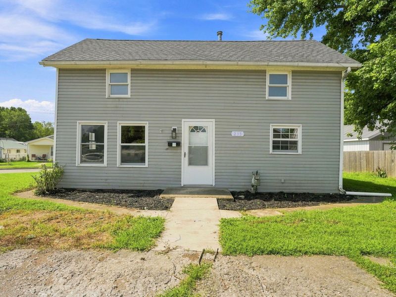 213 Town Street, Circleville, OH 43113 Photo 2