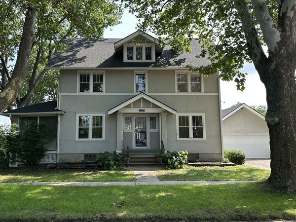 310 W Washington Street, Winterset, IA 50273