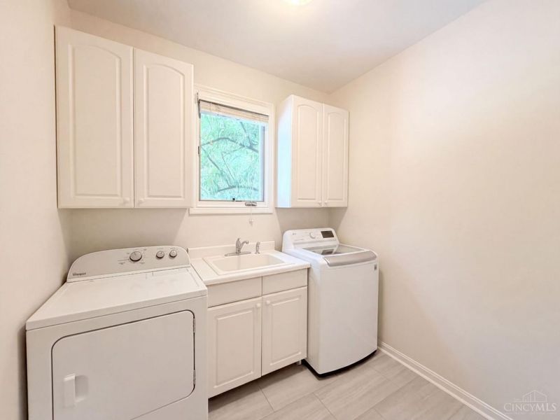 6667 Miami Woods Drive, Miami Township, OH 45140 Photo 18