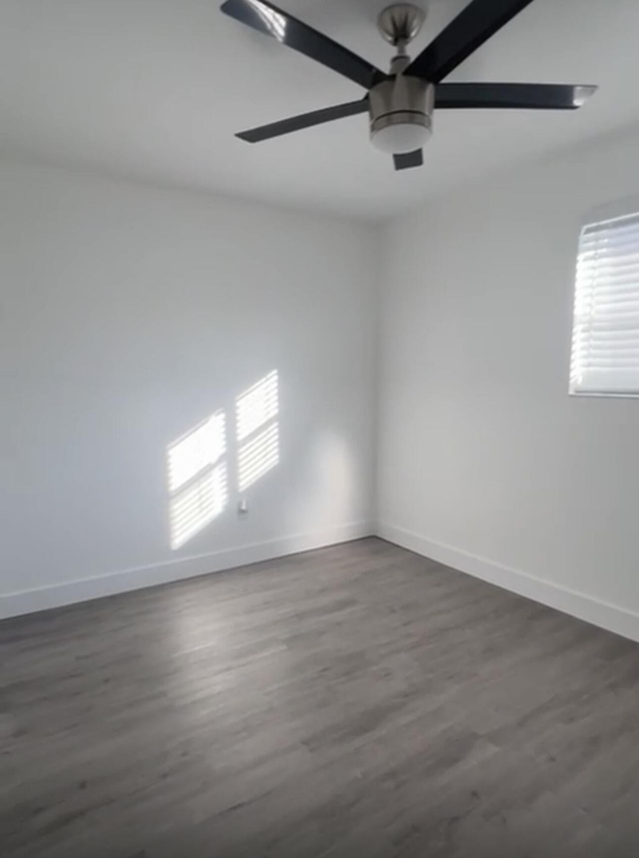 517 NW 16th Avenue, Fort Lauderdale, FL 33311 Photo