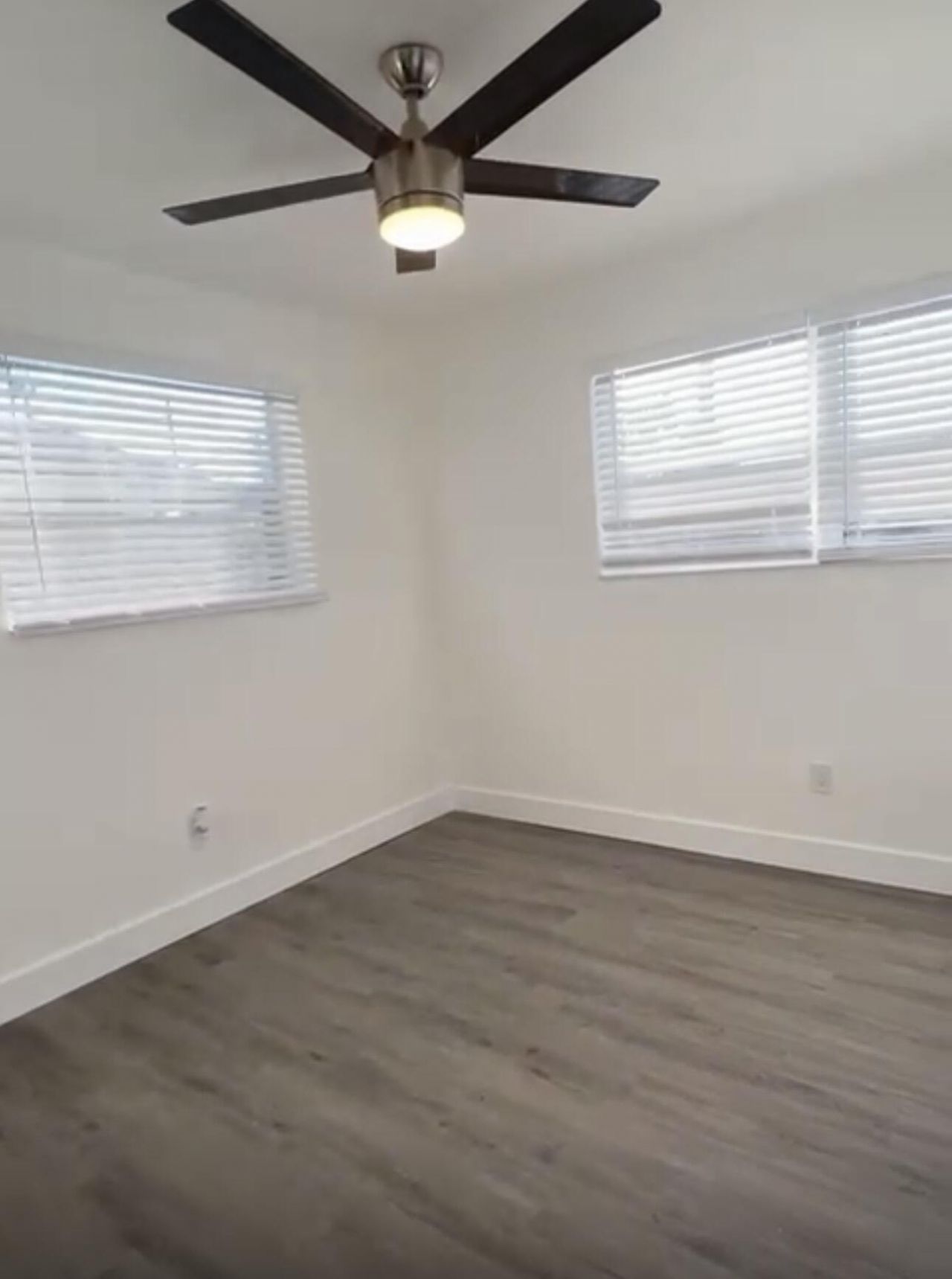 517 NW 16th Avenue, Fort Lauderdale, FL 33311 Photo