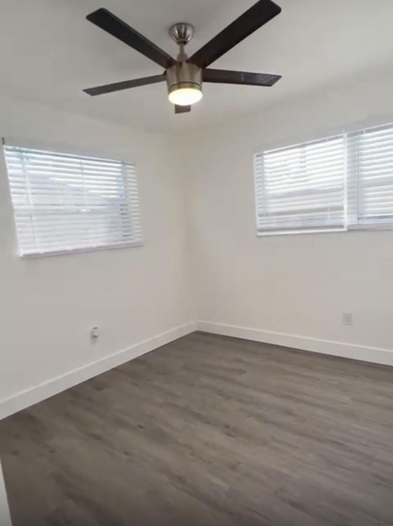 517 NW 16th Avenue, Fort Lauderdale, FL 33311 Photo