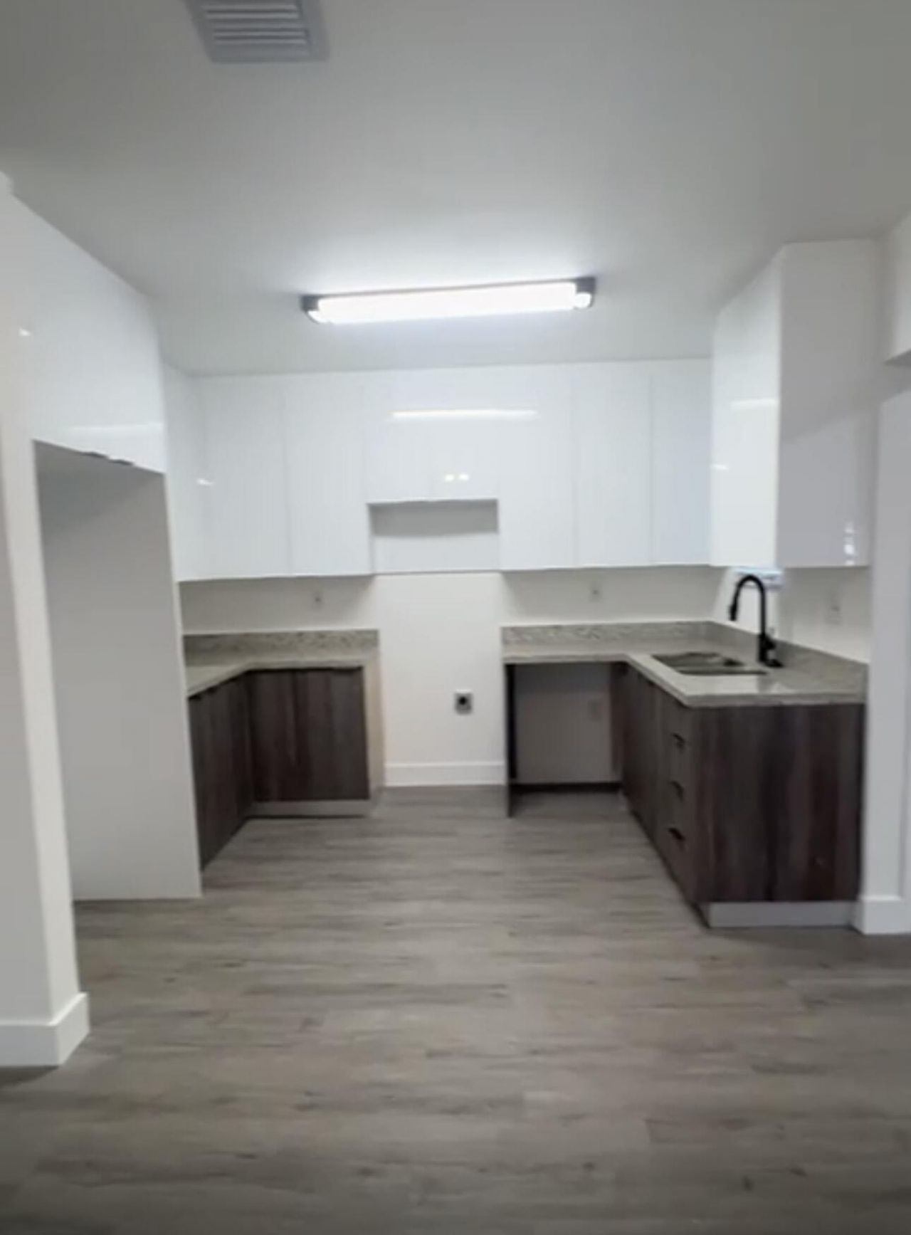 517 NW 16th Avenue, Fort Lauderdale, FL 33311 Photo