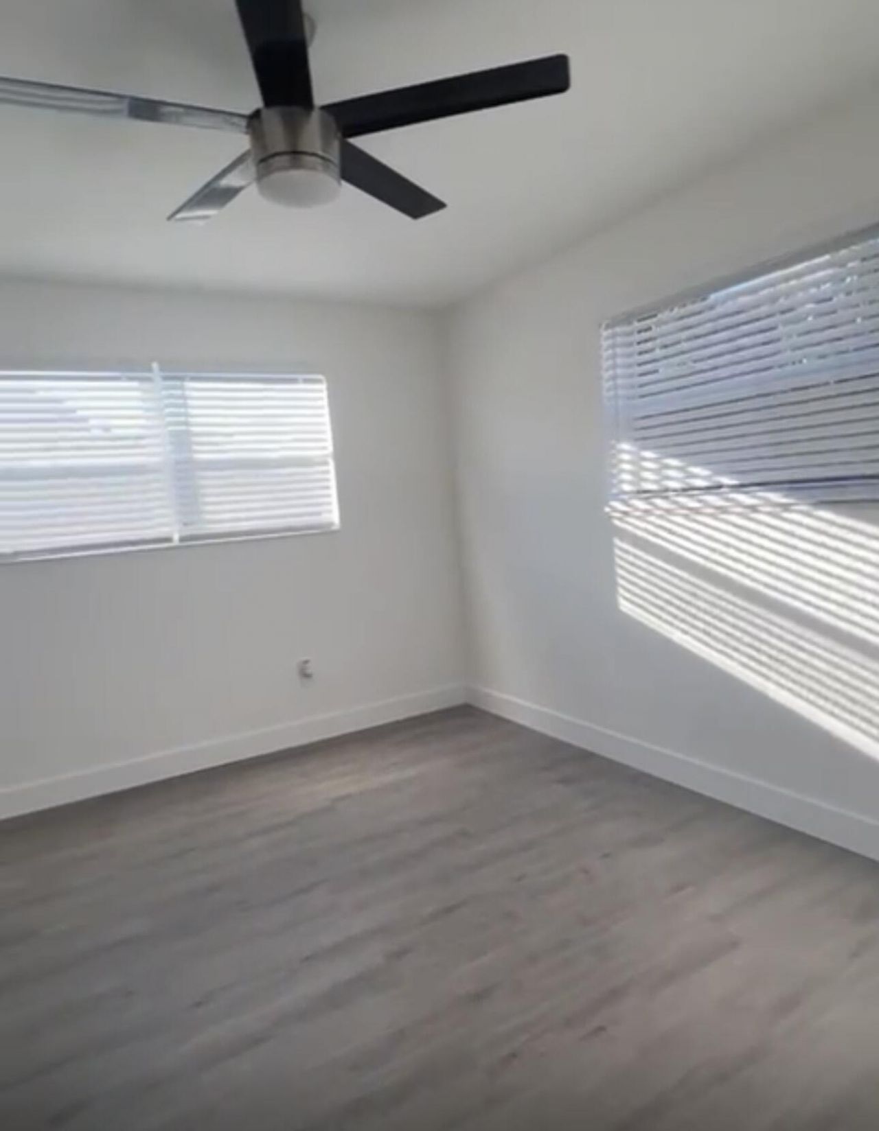 517 NW 16th Avenue, Fort Lauderdale, FL 33311 Photo