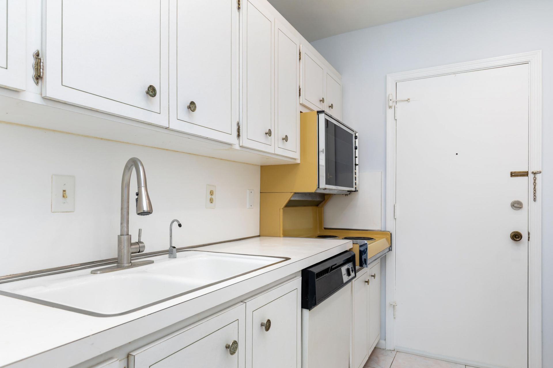 2261 NE 67th Street, Unit 1826, Fort Lauderdale, FL 33308 Photo