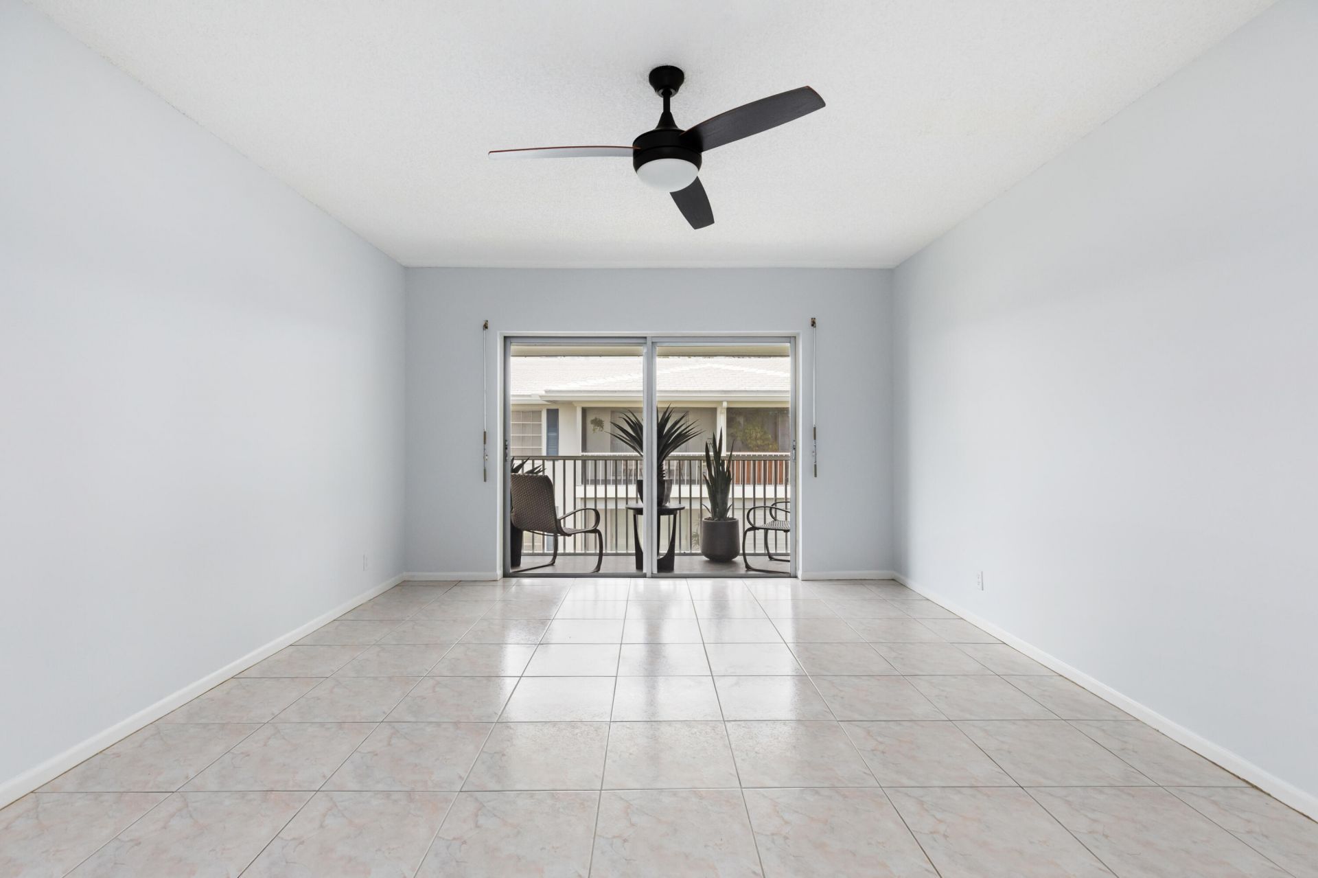 2261 NE 67th Street, Unit 1826, Fort Lauderdale, FL 33308 Photo