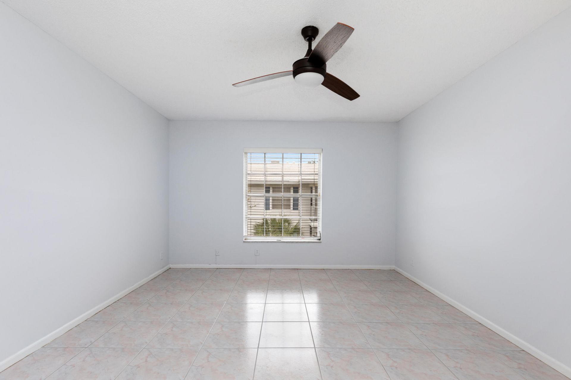 2261 NE 67th Street, Unit 1826, Fort Lauderdale, FL 33308 Photo
