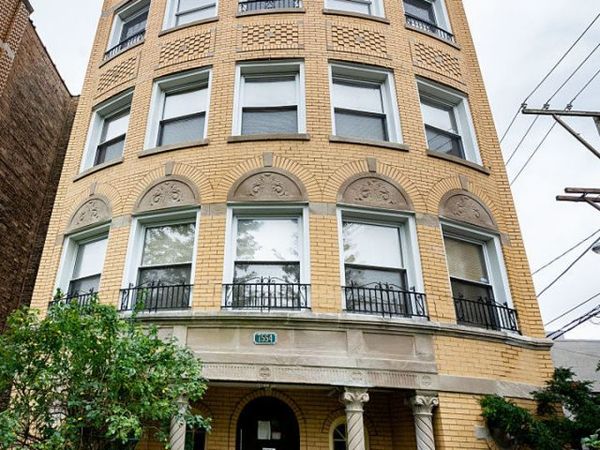 7554 N Claremont Avenue , Unit 2, Chicago, IL 60645