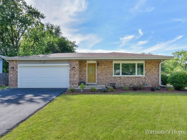 5S480 Campbell Drive , Naperville, IL 60563