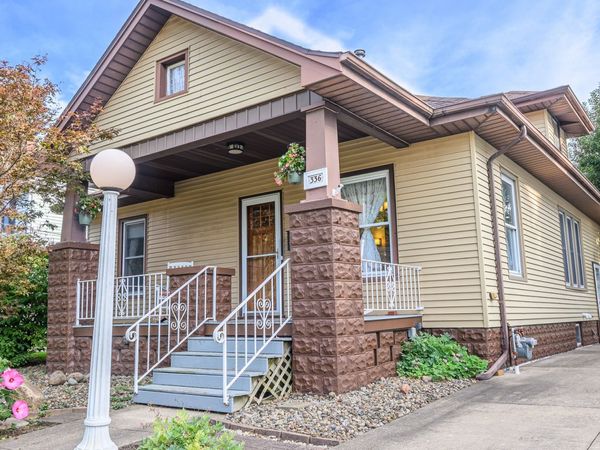 336 E 1st Street, El Paso, IL 61738