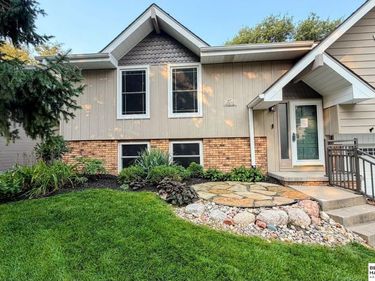 15257 Bemis Street, Omaha, NE 68154