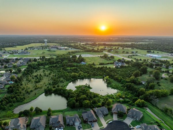 015 E 106th Street , Owasso, OK 74055