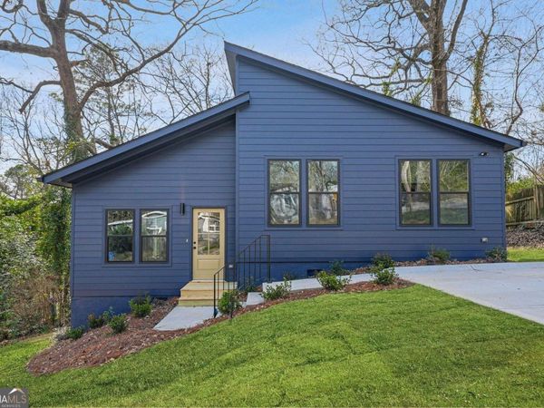 1674 Mary George Avenue NW, Atlanta, GA 30318