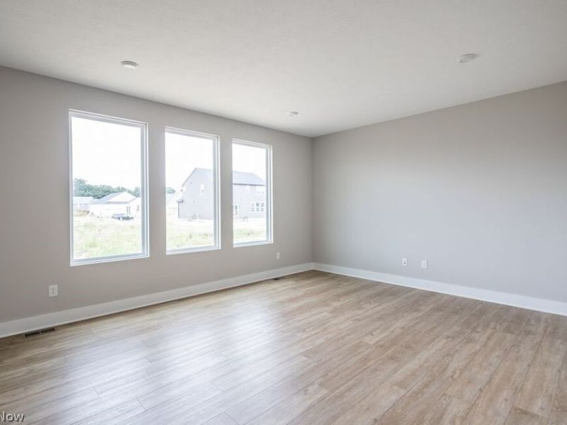 821 Colesbourne Circle , Green, OH 44685 Photo 9