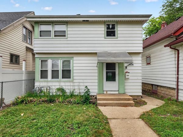4608 N 30th STREET, Milwaukee, WI 53209