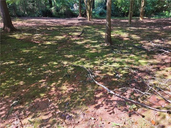 37 Knottywood Drive , Lavonia, GA 30553
