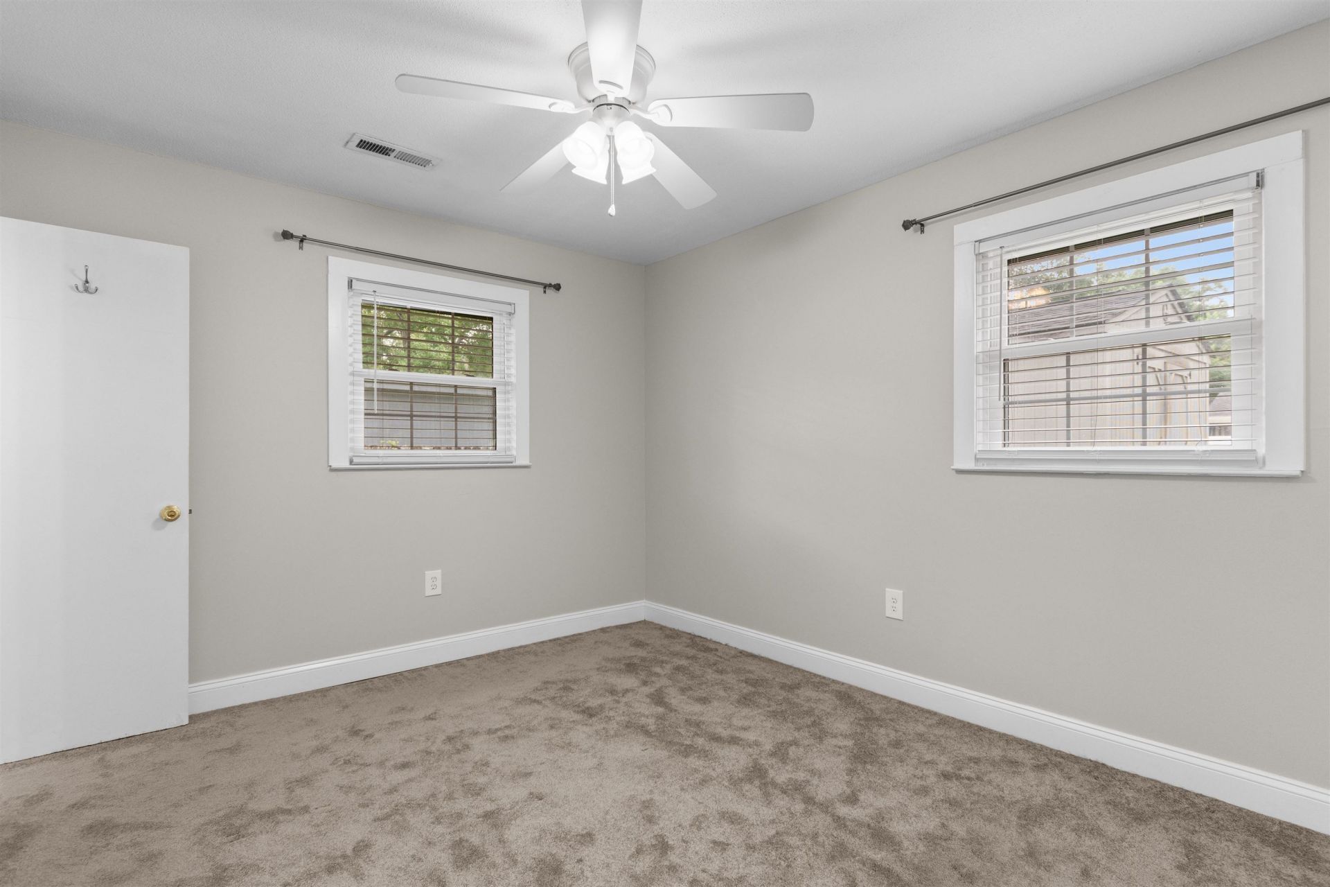 715 Cypress Dr. Photo 10