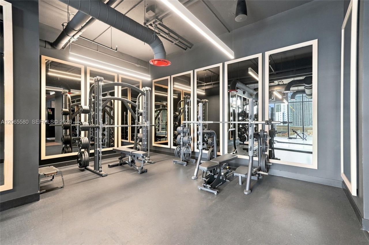 20 NE 11th , Unit 2505, Miami, FL 33132 Photo