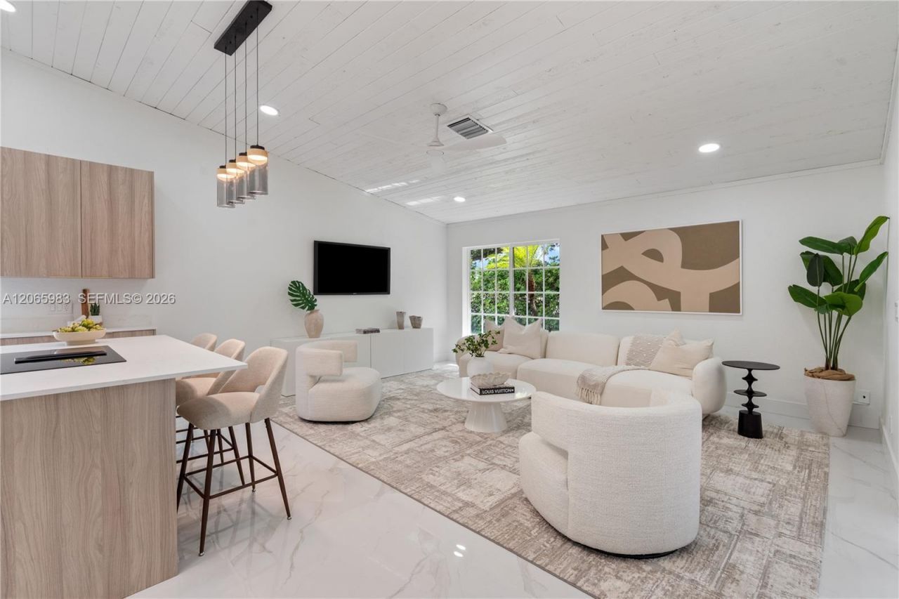 695 NW 107th Ln, Coral Springs, FL 33071 Photo