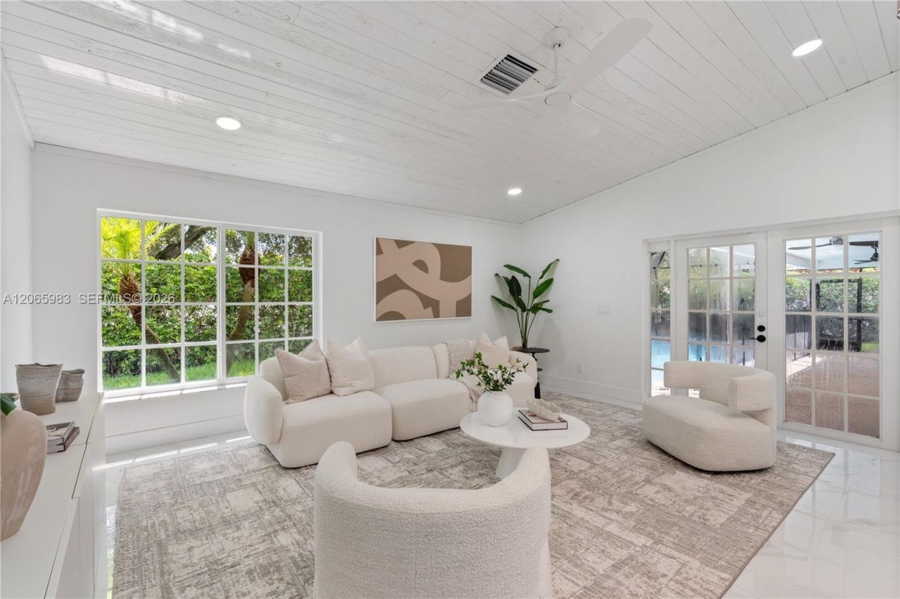 695 NW 107th Ln, Coral Springs, FL 33071 Photo