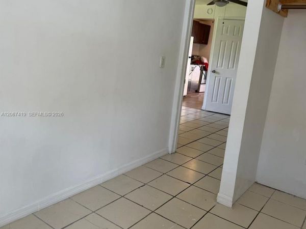 900 NW 121st St , North Miami, FL 33168