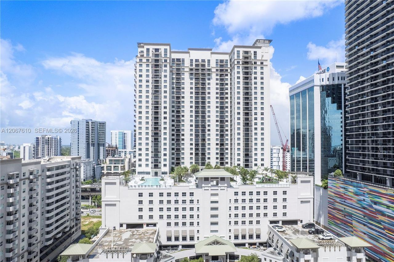 999 SW 1st Ave , Unit 2115, Miami, FL 33130 Photo