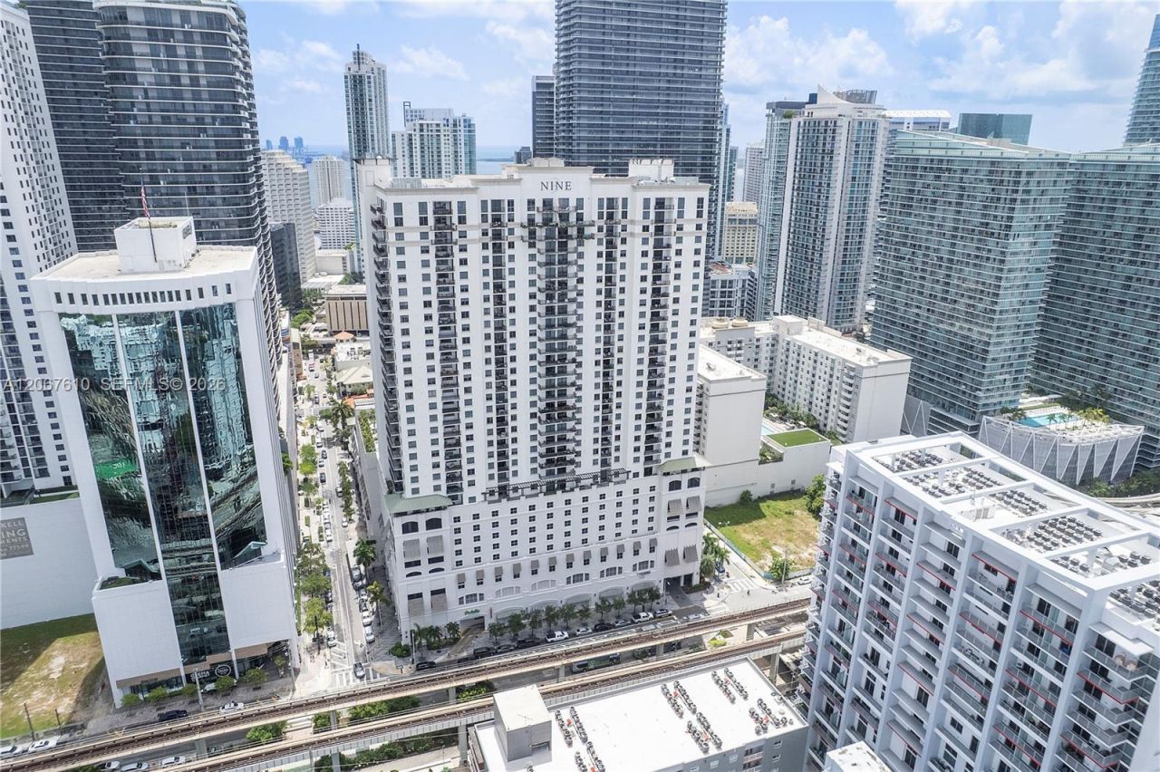 999 SW 1st Ave , Unit 2115, Miami, FL 33130 Photo